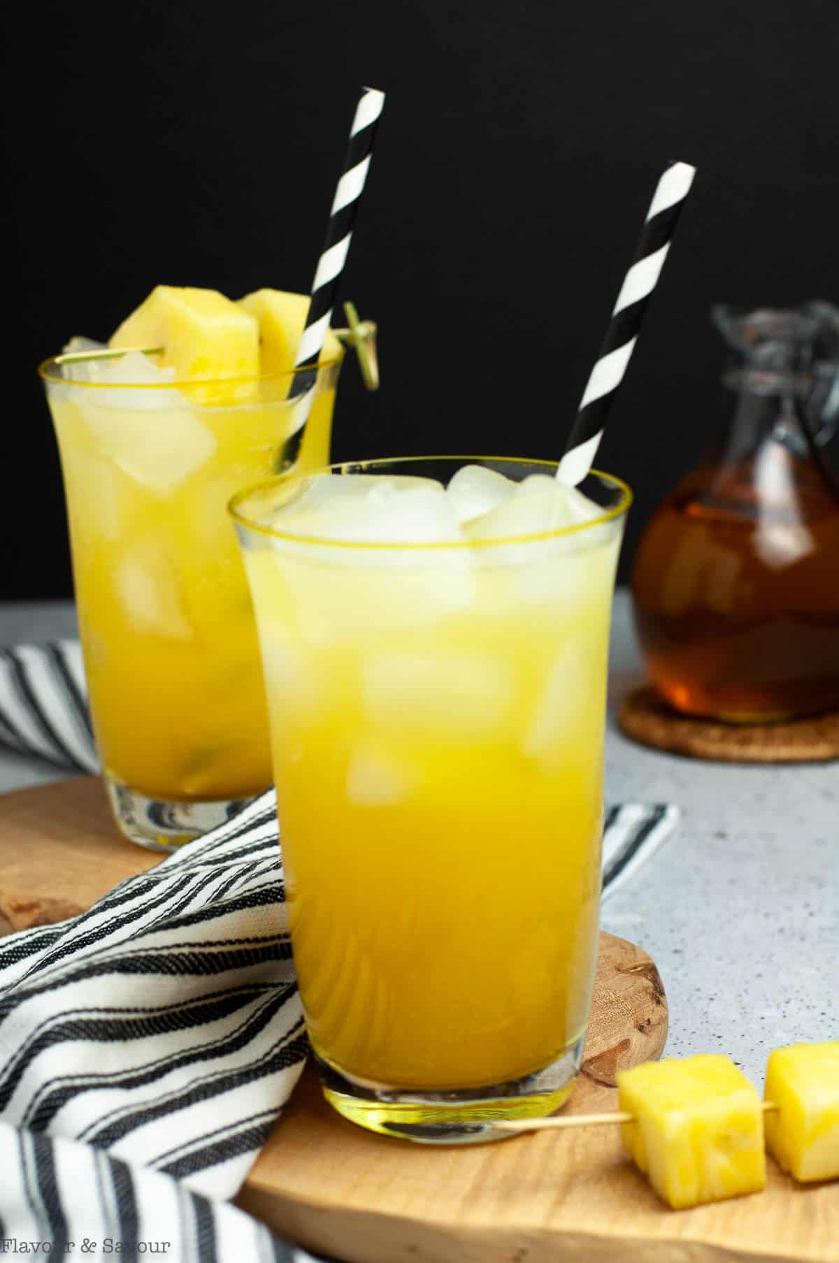 Pineapple Ginger Fizz